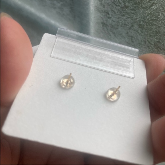 14ct.Gold Freshwater Pearl Earrings - Picture 10 of 17